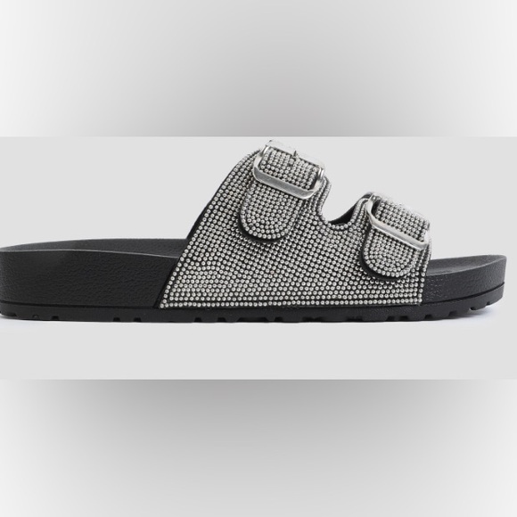 🪩Embellished Sandals (inexpensive version of Madden Girl sandals) - Picture 6 of 8